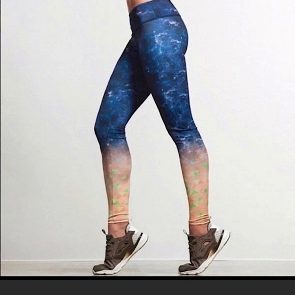 Onzie Blue and Orange Galaxy Athletic Leggings S/M